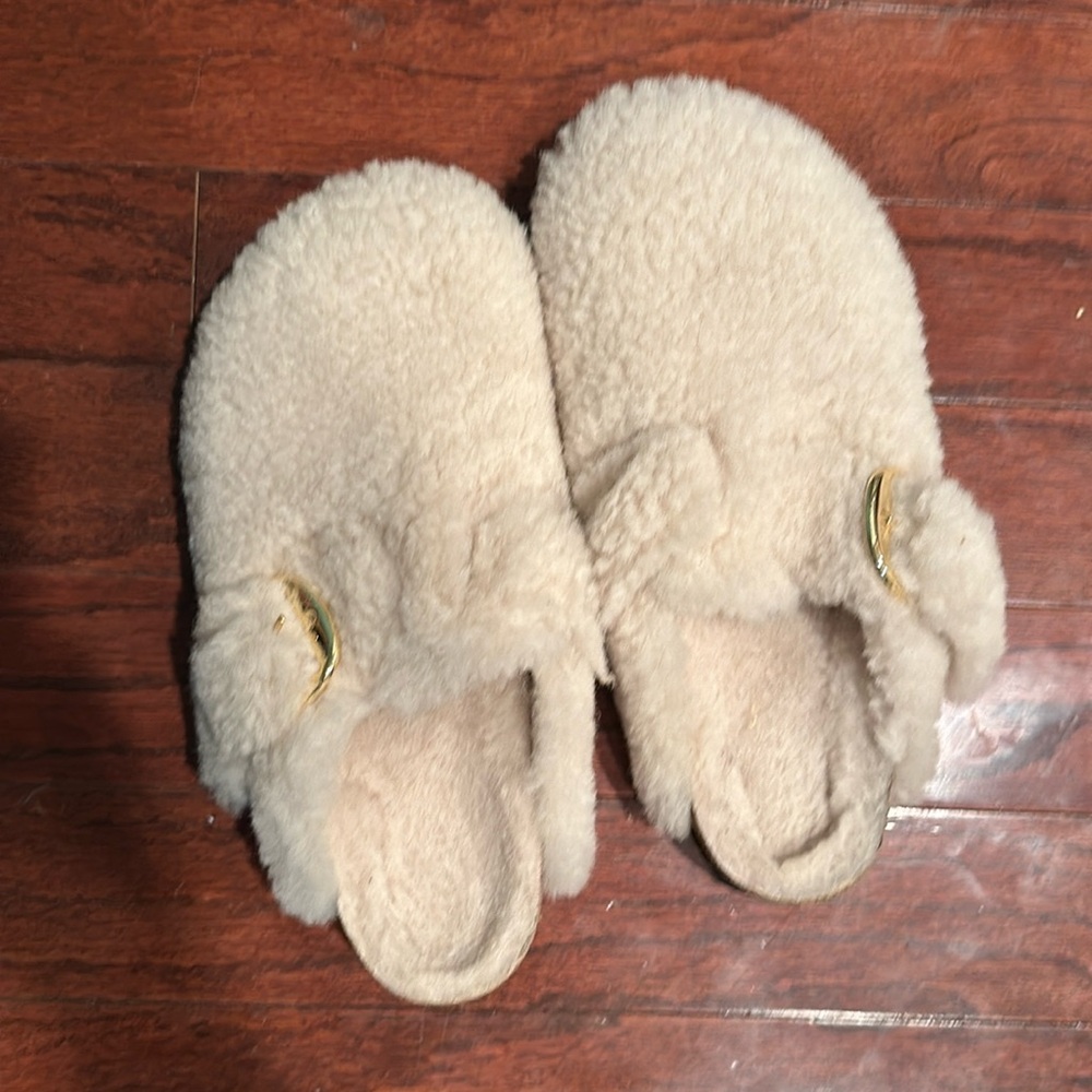 NWOT Birkenstock Boston Big Buckle Teddy Shearling Clogs in Eggshell size 41